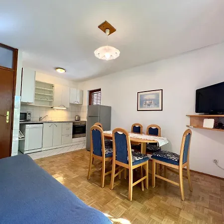 Center Guest house 3*