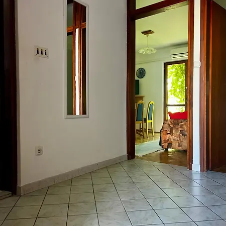 Guest house Center