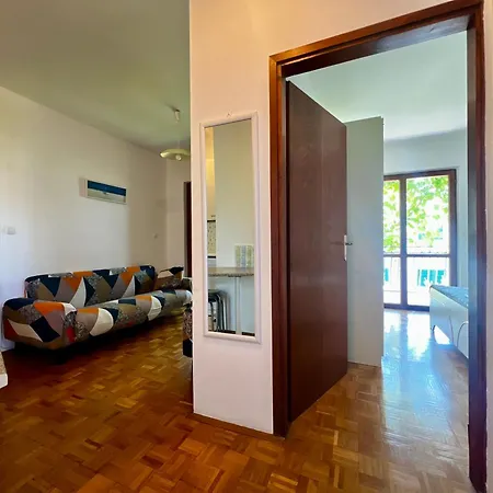 Center 3* Vodice